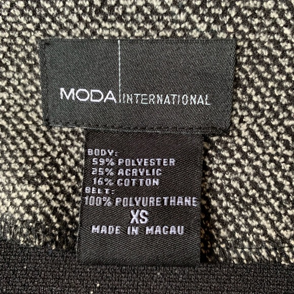 MODA INTERNATIONAL DRESS COAT - Picture 4 of 6